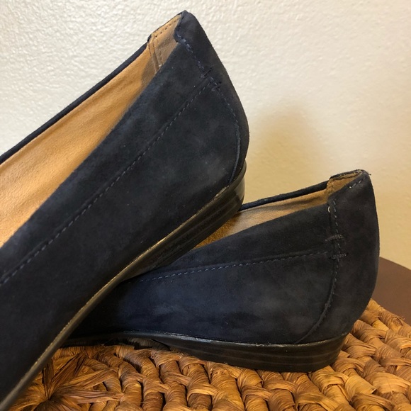 Navy Blue Naturalizer slip on Flats NIB .... soft - Picture 3 of 8